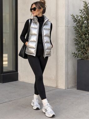 Athleta Metallic Silver Puffer Vest Size M